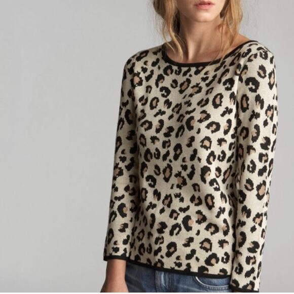 VELVET by Graham & Spencer Leopard Print Sweater Size Small Long Sleeve Pullover - Picture 12 of 12